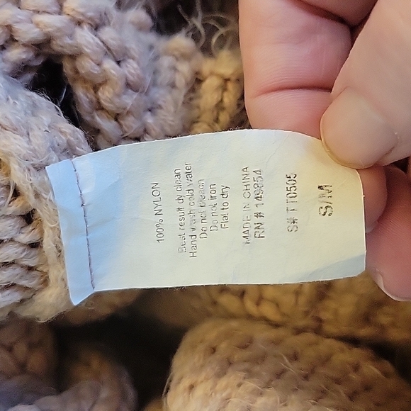 SAGE knitted boat neck croptop sweater.  Thick cozy in size S/M - Picture 7 of 7